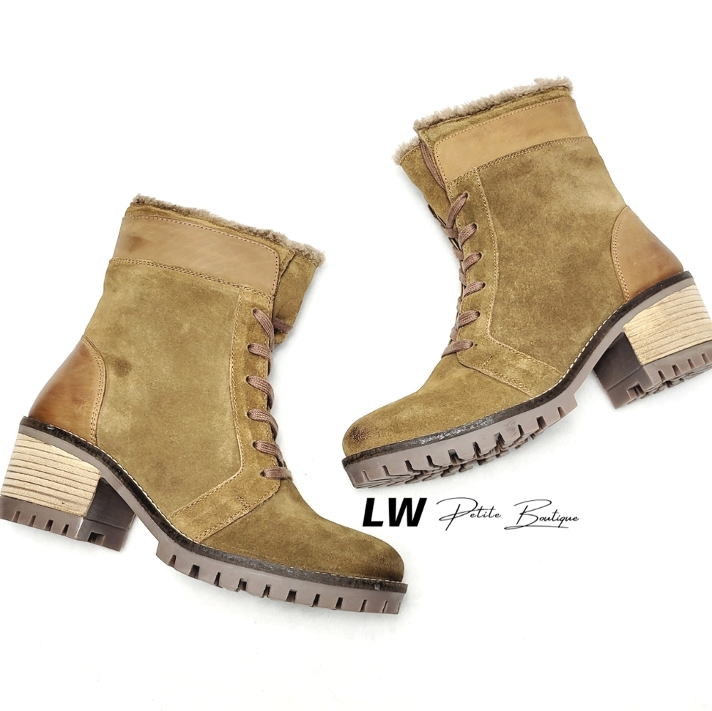 Vintage Foundry Distressed Scarlett Booties Sz 9